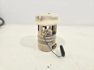 8200683207 pompe à essence RENAULT CLIO 2A SERIE (05/01>11/10<) 1.2 BER. 2001 - Photo 1/3