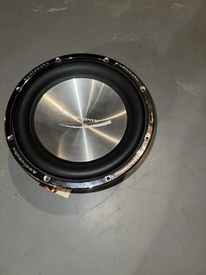 New Audiobahn Bug Ass And Heavy 12’ Subwoofer - Image 1 of 4
