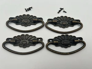 Vintage Schrank Ziehgriffe X4 Schrank Kleiderschrank Türringe Schublade Mülltonnenknöpfe - Bild 1 von 6