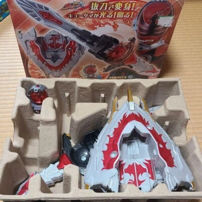 Espada Girada Transformación Uchu Sentai Kyuranger DX Houou Hoja Escudo Kyutama Foto 1 de 2