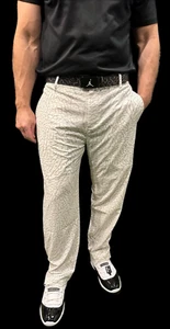 Weiße Elefantenmuster Golf Jogginghose Hose Dri-Fit Jordan inspiriert von Flight Golf - Bild 1 von 5