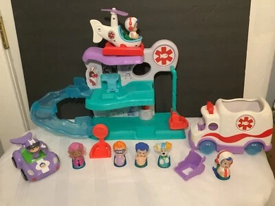Juego de Hospital Centro de Chequeo Bubble Guppies Vintage con Sonidos y Accesorios Foto 1 de 4