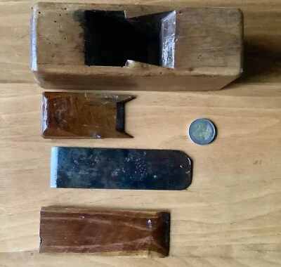 outils anciens,beau rabeau bois... - Photo 1/4