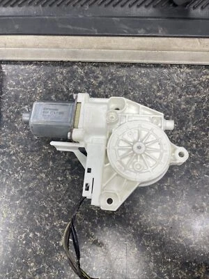  2005 2007 FORD FREESTYLE REAR RIGHT PASSENGER SIDE DOOR WINDOW MOTOR BROSE OEM+ - Image 1 of 4