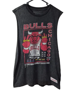 NBA Chicago Bulls Basketball Muscle Tank Singlet Size M Mitchell & Ness Vintage - Picture 1 of 5