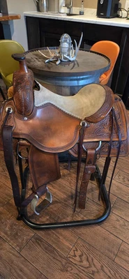 Circle Y Ranch Cutting Saddle 16 inch - Image 1 of 4