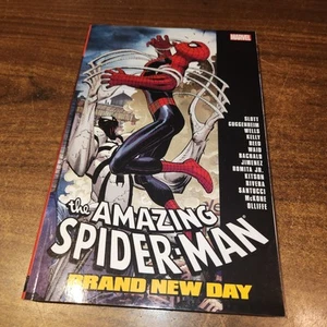 Spider-Man: Brand New Day - La Collezione Completa Volume 2 Graphic Novel - Foto 1 di 3