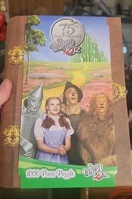 El Mago de Oz 7 Aniversario 1000 piezas Puzzle - Caja de libros de recuerdo de obras maestras Foto 1 de 3