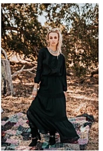 HOUSE OF SKYE AUSTRALIA BOHO PORTOBELLO FESTIVAL SKIRT NWT MEDIUM SPELL GYPSY - Picture 1 of 10