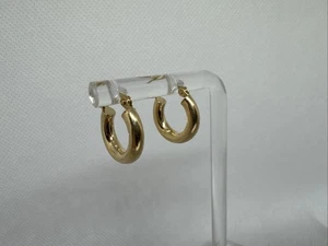 Schöne 14 Karat Gelbgold Creolen Huggies, Scharnier, Druckknopf, 13,8 mm, Delle - Bild 1 von 15