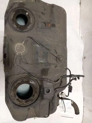 TANQUE DE COMBUSTIBLE PARA JEEP COMPASS 2012 - 2017 Foto 1 de 4