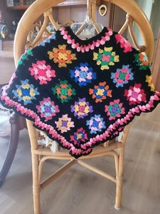 Vintage 1960s 70s toddler Hand Knit Poncho Crochet baby / Toddler. Handmade - Picture 1 of 4