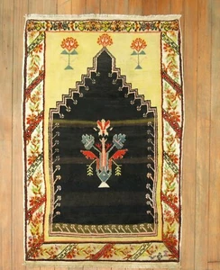 Antique Turkish Oushak Ushak Melas Prayer Rug Size 2'2''x3'2'' - Picture 1 of 2