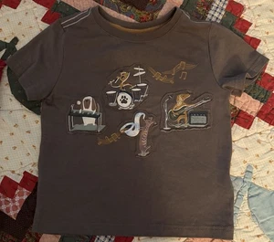 Tommy Bahama T-Shirt Baby Boys 24M Embroidered Graphic Print Dogs Jazz Band EUC  - Bild 1 von 3