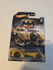 Hot Wheels Batman Batmobile Gold - Picture 1 of 2