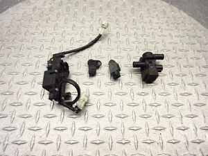 Kawasaki KLE650 LE650A 2011 09-12 Versys OEM Sensor Lote MAP Acelerador Actuador - Imagen 1 de 12