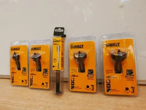 JUEGO DE BROCAS SINFÍN DE MADERA AUTOALIMENTADAS DEWALT 5 PIEZAS 25 32 38 41 MM + EXTENSIÓN - Imagen 1 de 1