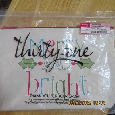 Thirty-One Merry and Bright Zipper Pouch Storage Bag Christmas NEW - Image 1 of 4