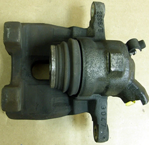 PINZA TRASERA LAND ROVER RH LR3 LR4 RANGE SPORT SOB500042 USADA Foto 1 de 1