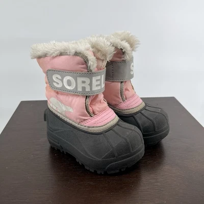 Botas de nieve SOREL para bebés/niños pequeños talla 6 rosa Commander aisladas impermeables Foto 1 de 4