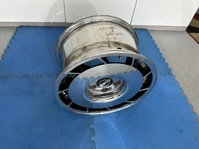 "Chevrolet Corvette 1984-1987 llanta cromada izquierda OEM de fábrica 16""x8,5""" Foto 1 de 4