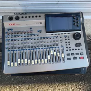 AKAI Digital Personal Studio DPS16 Multi-track Recorder FM/AM Radio Tuner used - Picture 1 of 2
