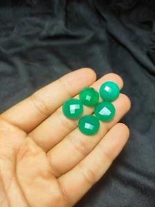 Radiant Green Onyx Round Checker Cut Flat Gem 15x15 mm - Picture 1 of 4