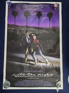 PÓSTER ORIGINAL DE LA PELÍCULA EN LA NOCHE 27x41 1985 Goldblum Pfeiffer Landis - Imagen 1 de 6