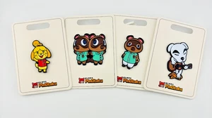 4x ANIMAL CROSSING KK SLIDER TOM NOOK TIMMY TOM ISABELLE EMAILLE PIN SET IN HAND - Bild 1 von 1