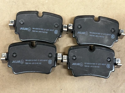 Juego de pastillas de freno traseras izquierda y derecha Jaguar F 2014-2024 OEM T2R61946 Foto 1 de 4