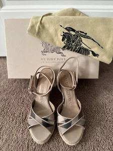 Burberry Black Nova Check Patent Ankle Strap Espadrille Wedge Sandal Sz 5 - Picture 1 of 7