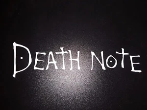 Adesivo logo titolo Death Note decalcomania vinile ottimo per finestre/laptop impermeabile! - Foto 1 di 8