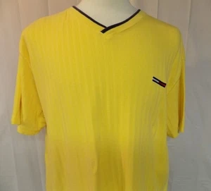 Camisa para hombre Tommy Hilfiger cuello en V amarilla talla XL algodón - Imagen 1 de 6
