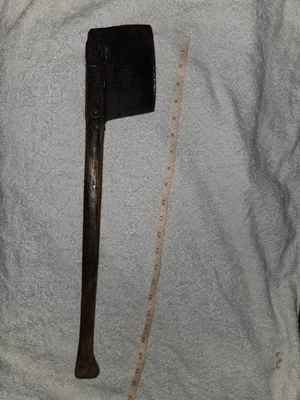 Primitivo cuchillo de carne siglo XVIII hacha tomahawk. Pieza única.  Foto 1 de 4