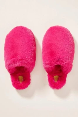 Anthropologie Margot Faux Fur Slippers Size Medium / Large Hot Pink 40’s Retro - Image 1 of 4