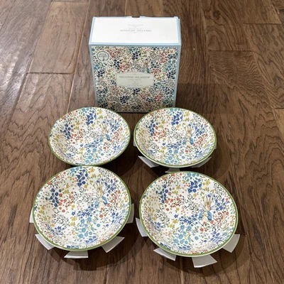 Juego de 4 cuencos de prado Pottery Barn Peter Rabbit Hilltop ENVÍO GRATUITO Foto 1 de 4