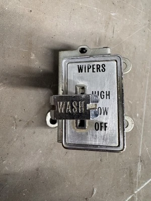 1970 1971 1972 Oldsmobile Cutlass 442 Vista Cruiser Windshield Wiper Switch F85 - Image 1 of 4