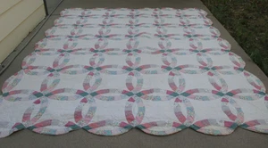 Vintage gesteppt Patchwork Doppel Ehering Quilt handgenäht 98" x 87" - Bild 1 von 12