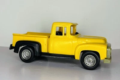 VINTAGE STROMBECKER PLASTIC 1956 FORD PICKUP TRUCK YELLOW  - Image 1 of 4