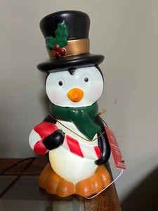 Penguin Blow Mold Christmas Lighted LED 14 inch Blow Mold Blowmold - Picture 1 of 7