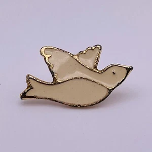 Dove Of Peace Christian Enamel Lapel Pin! Beautiful - Picture 1 of 4