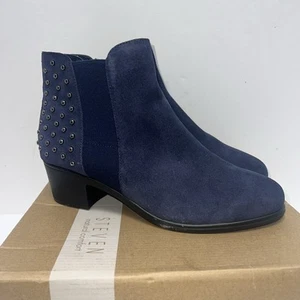 Steve Madden NIB NC-Popy Navy Suede Studded Ankle Bootie Size 11W - Picture 1 of 10