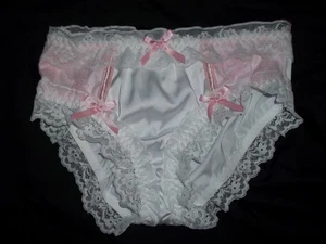 Shein Mädchen 11 Jahre Spitzenborte mit Schleifen Satin Bikini Höschen weiß mit rosa Nip Tween - Bild 1 von 2