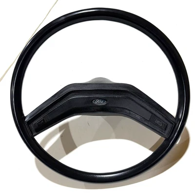 Volante Ford F-150 1979-1986 (Bronco) con bocina (Econoline, F-100) Foto 1 de 4