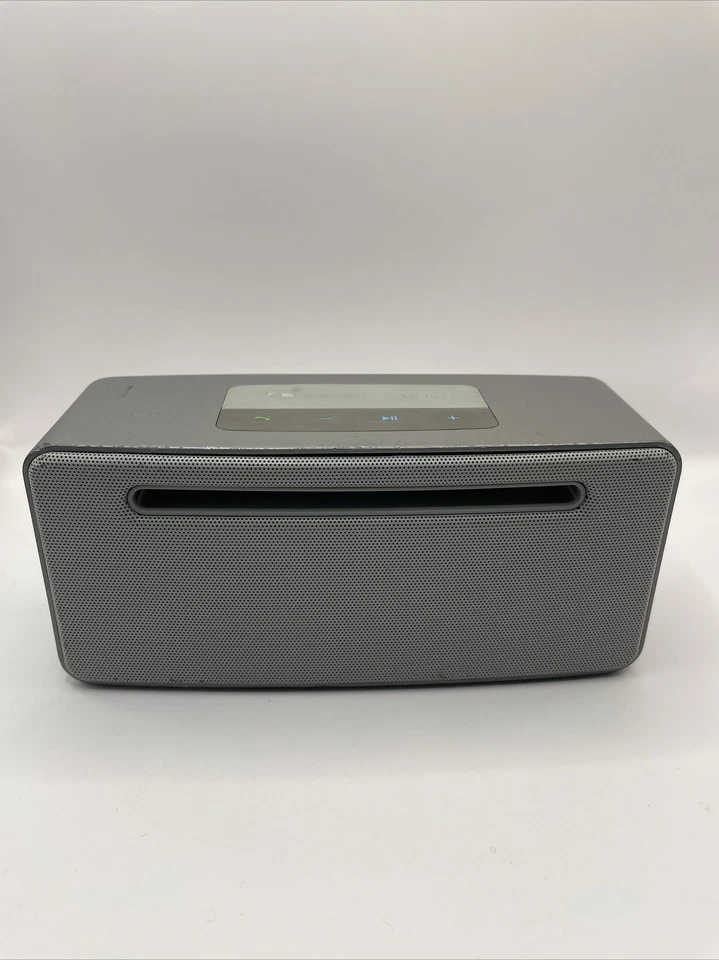 Altavoz inalámbrico Bluetooth 4.0 Nakamichi plateado mate BTSP80 Foto 1 de 4