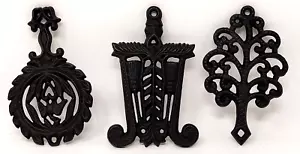Vintage Cast Iron Trivets Footed Small Tree Brooms Eagle & Heart 3.5" x 5" - Picture 1 of 3