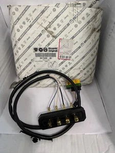 ORIGINAL FIAT DOBLO RH TÜRANSCHLUSSSTIFTE & VERKABELUNG OE-TEILENR.: 51724838 - Bild 1 von 1