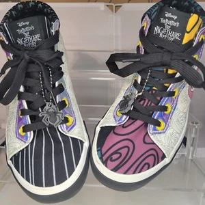 Disney Pesadilla antes de Navidad Tenis Para Mujer Talla 9 Medio Top Zapatos con Cordones - Imagen 1 de 11