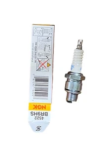 BOUGIE D ALLUMAGE NGK BR9HS 4522 PEUGEOT MBK YAMAHA - Foto 1 di 1