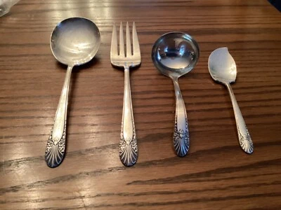 DE COLECCIÓN RADIANCE - Corona Plateada Servir Piezas 4 Piezas ¡¡BONITO!!! Foto 1 de 4